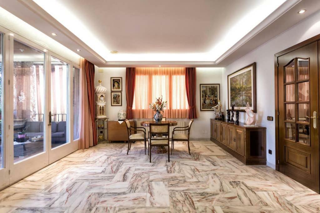Villa Paquita Calella Luaran gambar