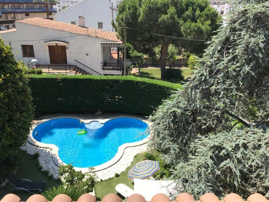 Villa Paquita Calella Luaran gambar