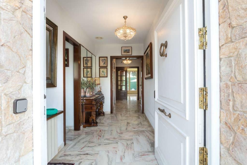 Villa Paquita Calella Luaran gambar